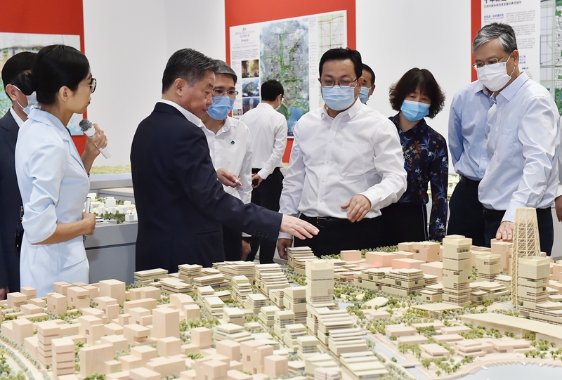 張國華與中國中化董事長寧高寧一行舉行工作座談