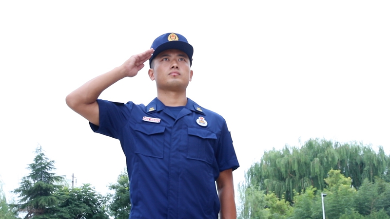 我和雄安的故事第59期丨梁爽：一抹逆向前行的“火焰藍”
