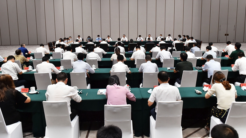 雄安新區(qū)召開掛職干部座談會